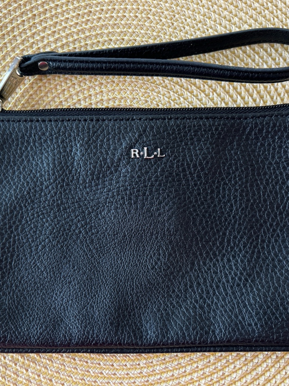 Lauren Ralph Lauren Black Pebbled Vegan Leather Wristlet Clutch 5.25”Hx8”W